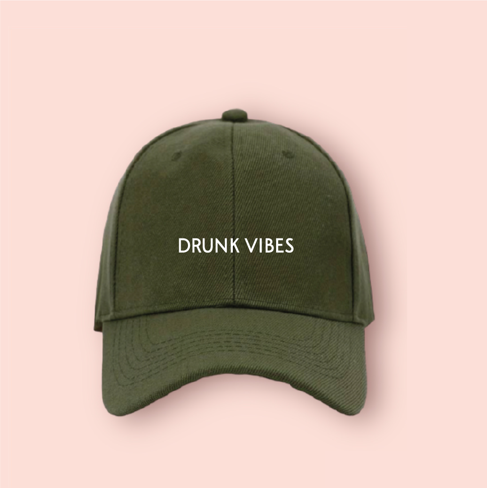 Gorra verde "Drunk vibes"