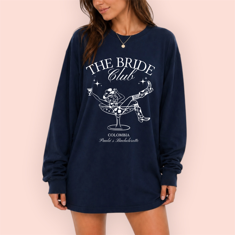 Playera manga larga oversize personalizada "the bride club"