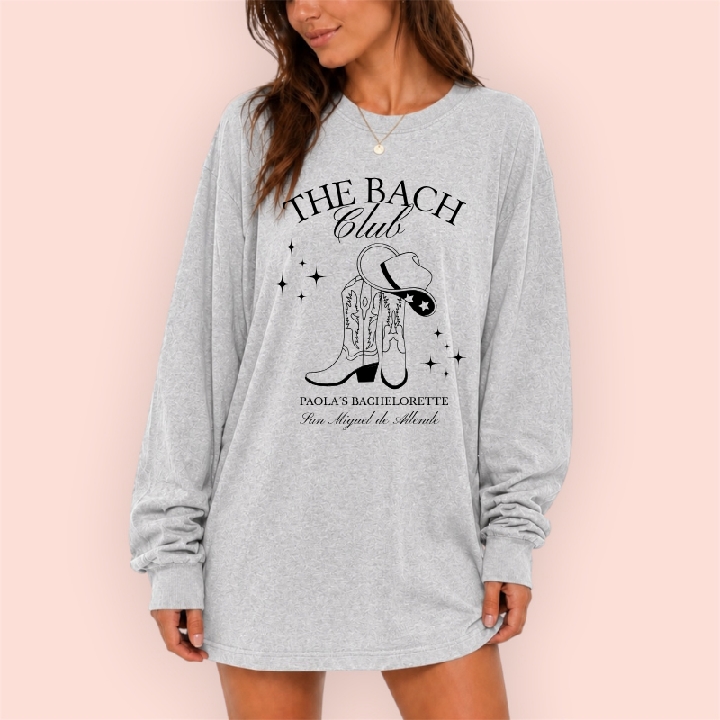 Playera manga larga oversize personalizada "the bach club"