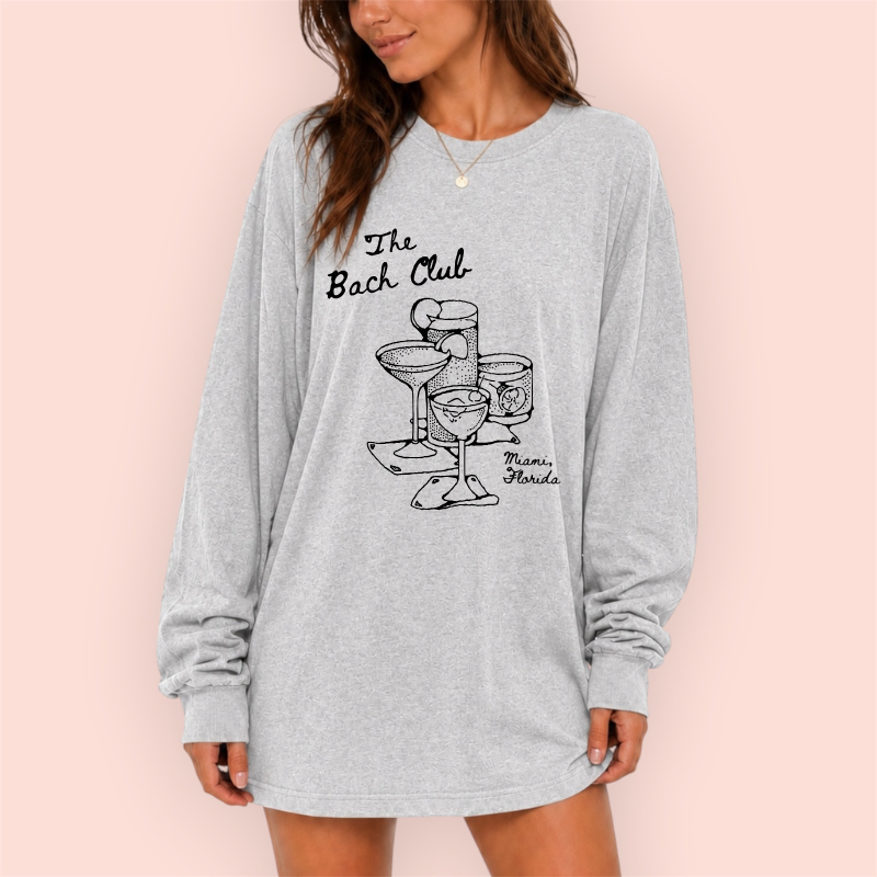 Playera manga larga oversize personalizada "the bach club"