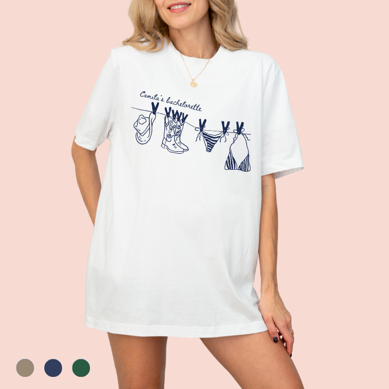 Playera oversize personalizada "Boots and Bikinis"