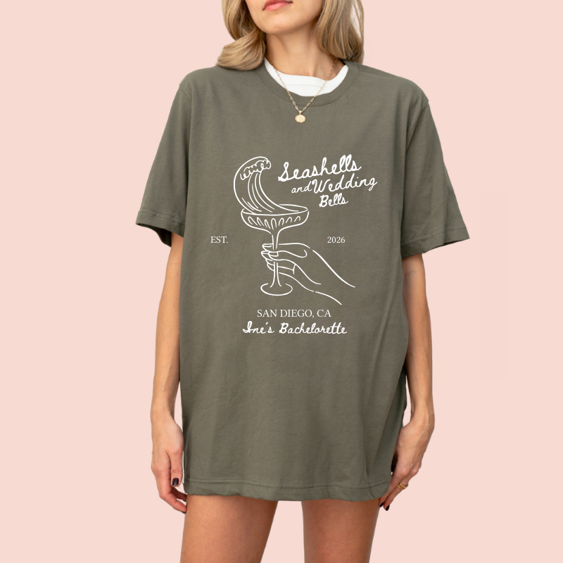 Playera oversize personalizada "seashells and wedding bells"