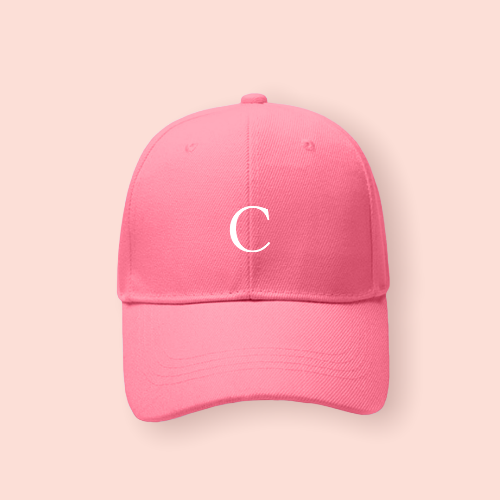 Gorra rosa personalizada con iniciales