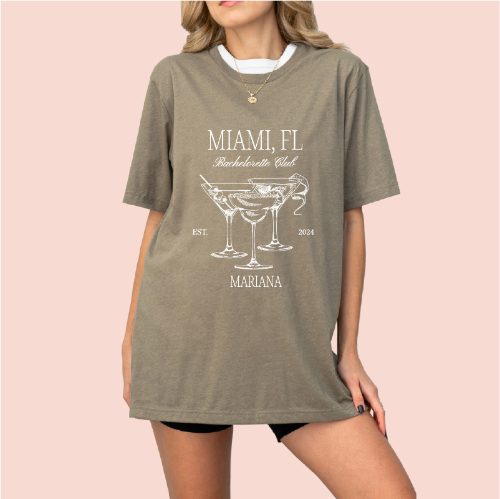 Playera oversize personalizada "Bachelorette club"