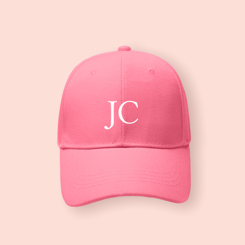 Gorra rosa personalizada con iniciales