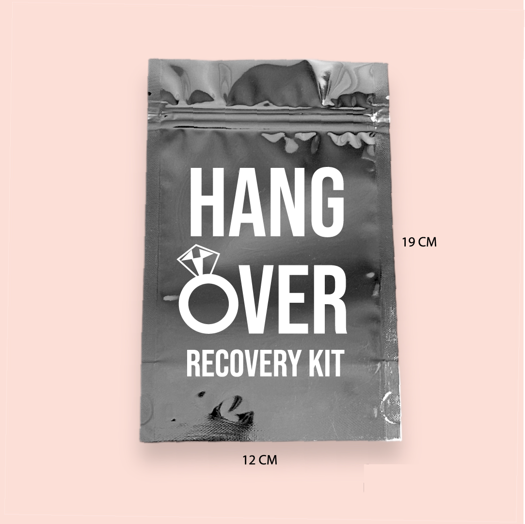 Bolsa plateada/metalizada "Hangover Kit"