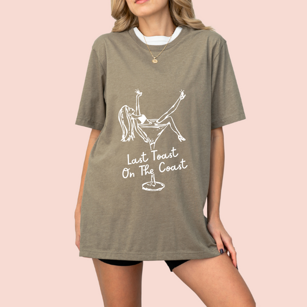 Playera oversize personalizada "last toast on the coast"