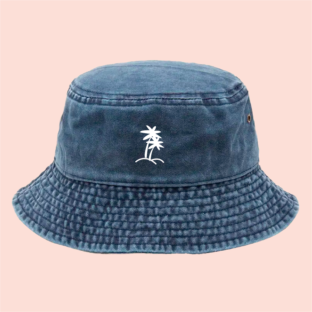 Bucket hat azul deslavado palm tree