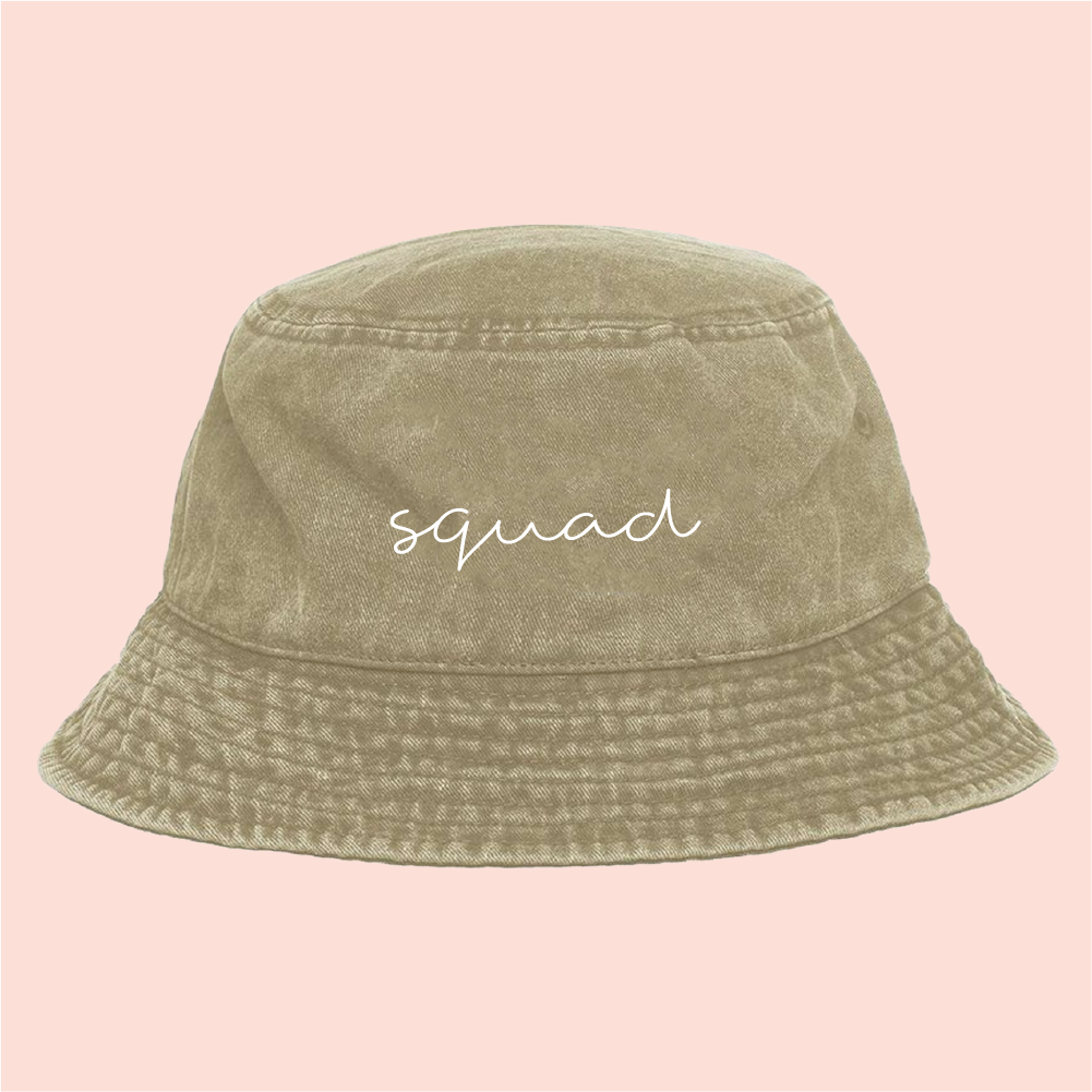 Bucket hat verde deslavado "squad"