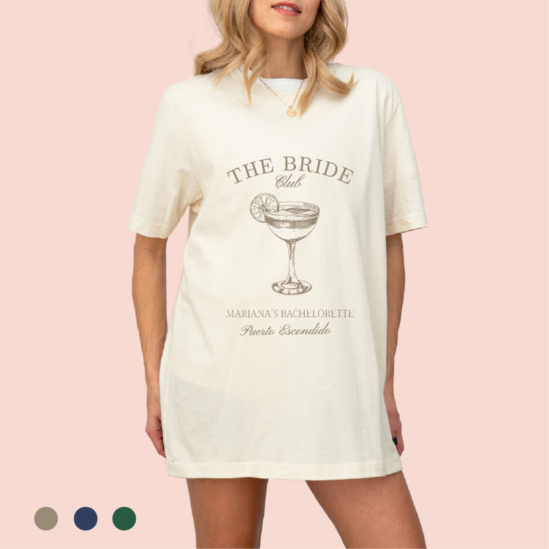 Playera oversize personalizada "The Bride Club"