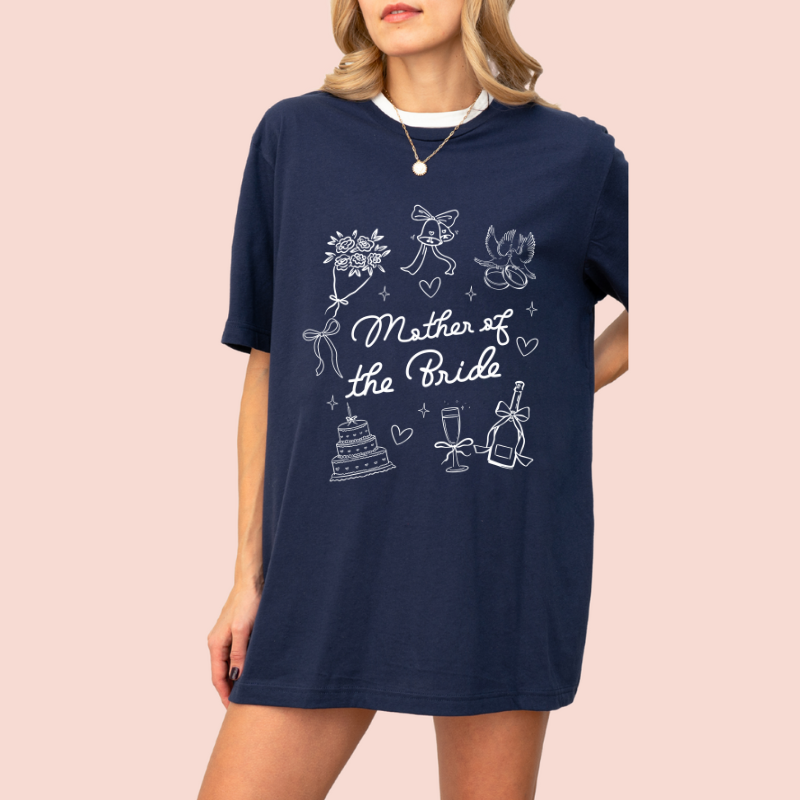 Playera oversize personalizada "Mother of the Bride"