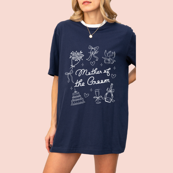 Playera oversize personalizada "Mother of the groom"