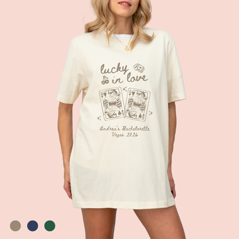 Playera oversize personalizada "Lucky in Love"
