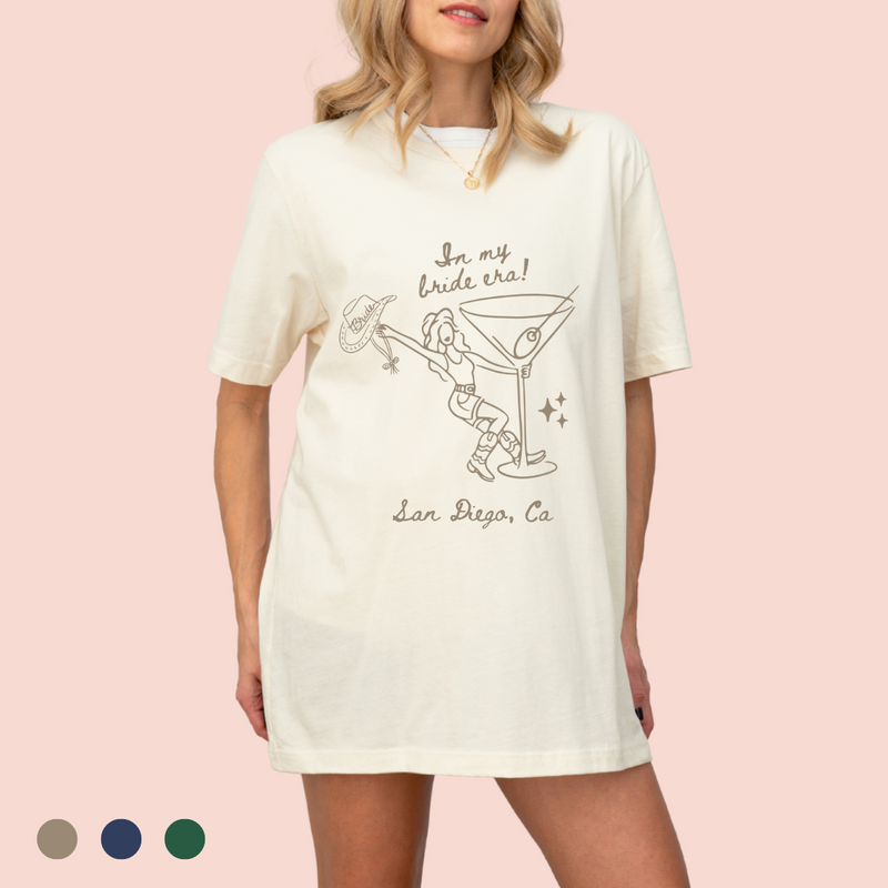 Playera oversize personalizada "In my bride era"