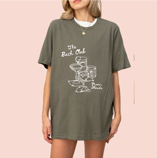 Playera oversize personalizada "The bach club"