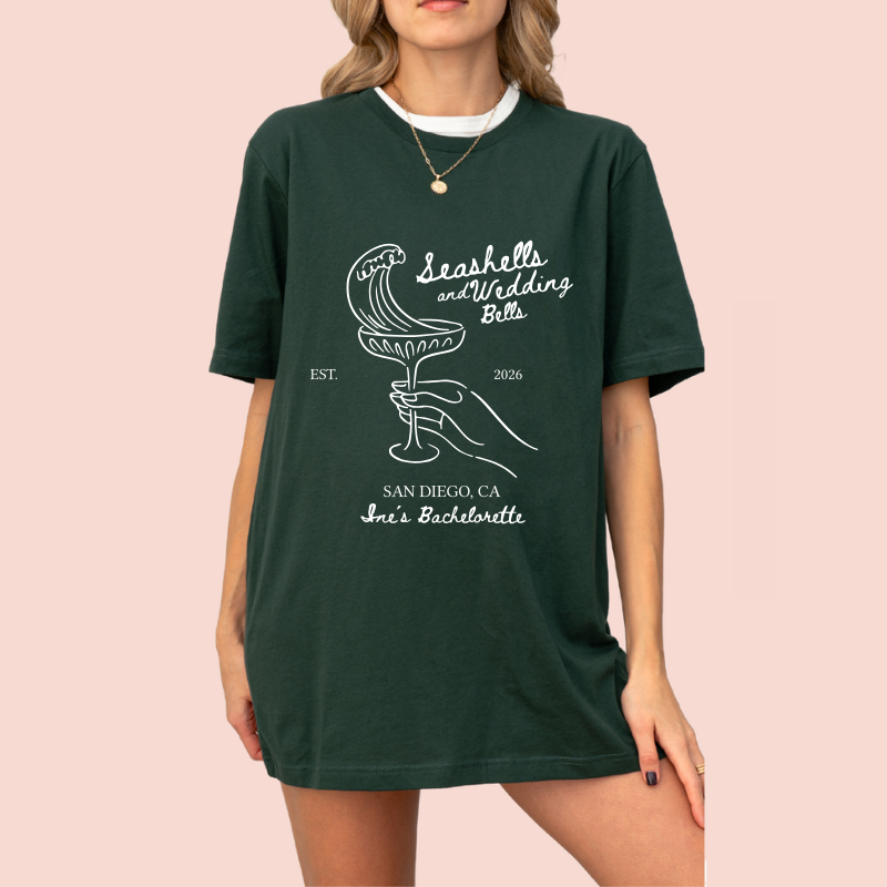 Playera oversize personalizada "seashells and wedding bells"