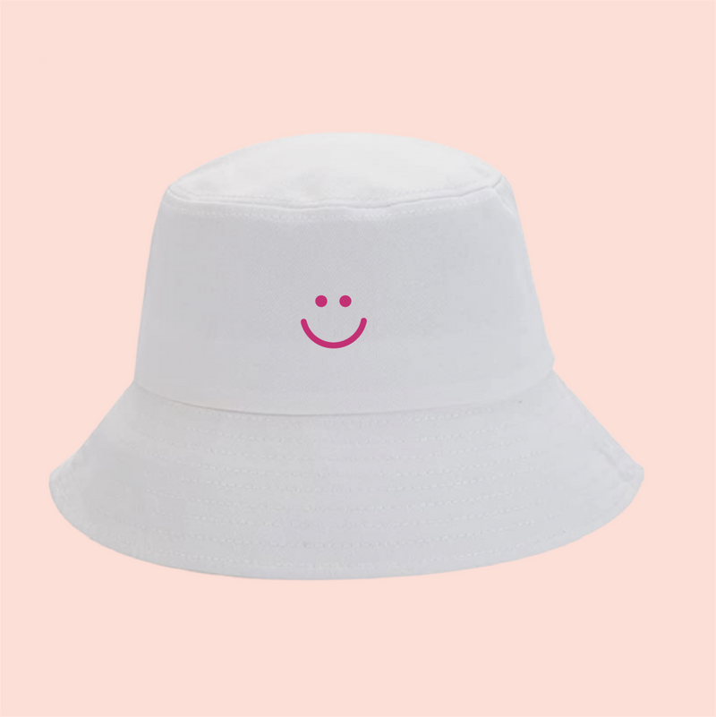 Bucket hat blanco happy face