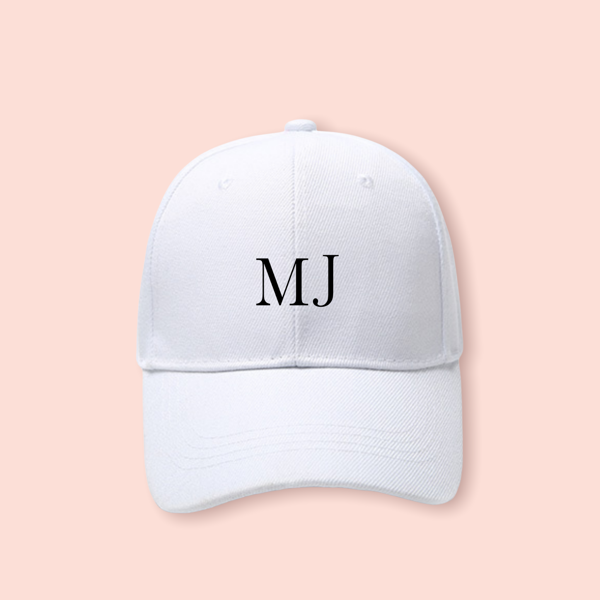 Gorra blanca personalizada con iniciales
