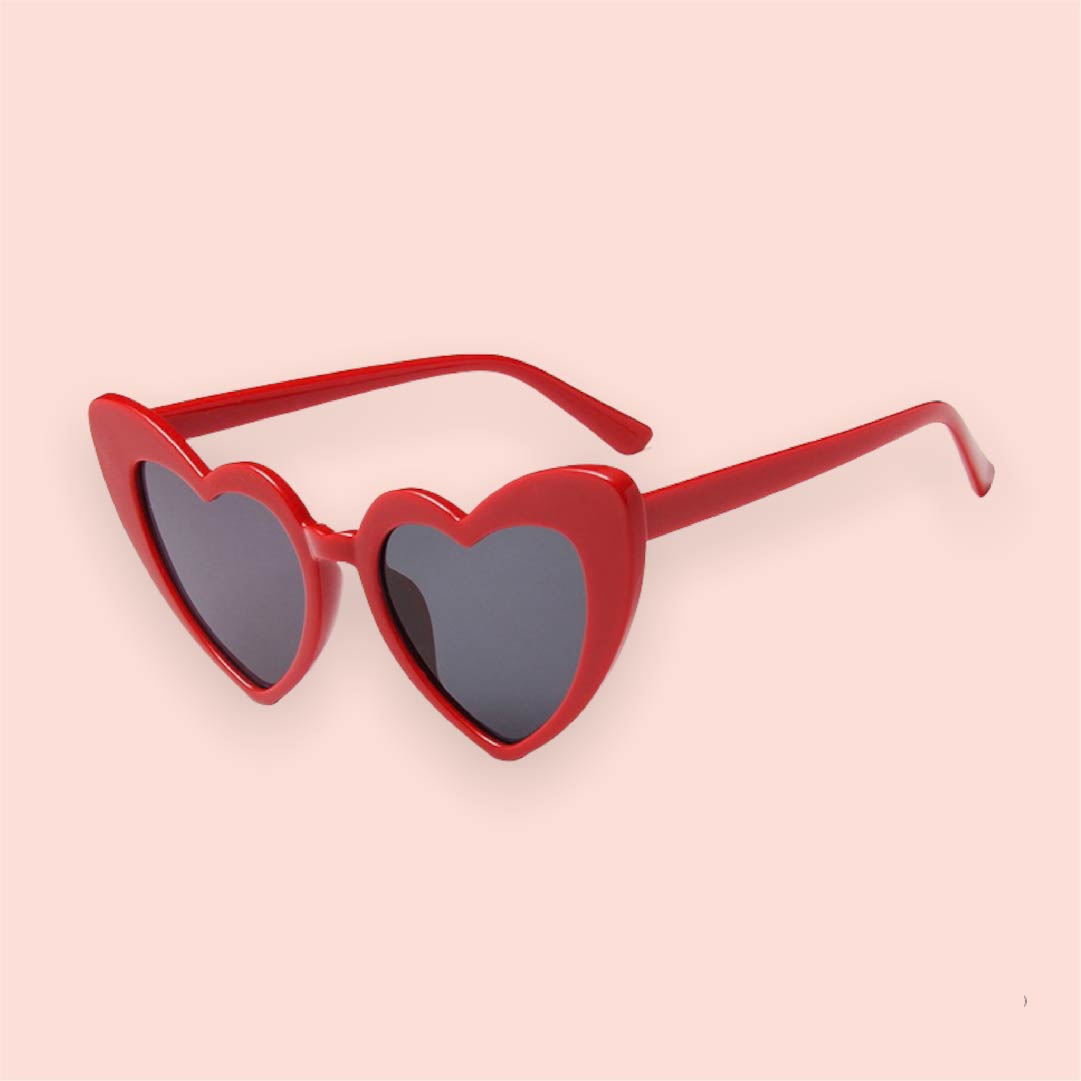 Lentes de sol rojos forma de corazón